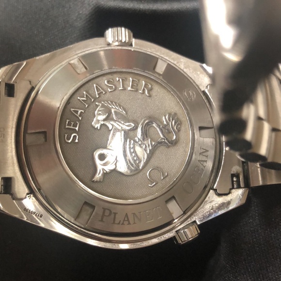 OMEGA Planet Ocean Men's Black Watch Orange Bezel - Picture 3 of 5